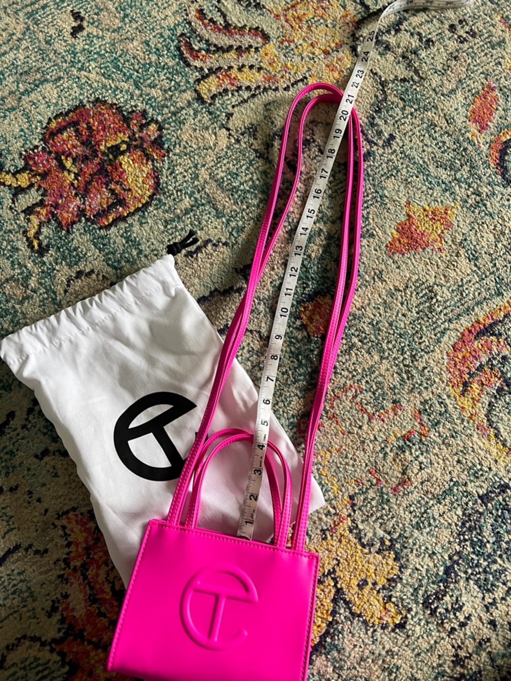 Telfar hot pink azalea bag - Picture 4 of 9